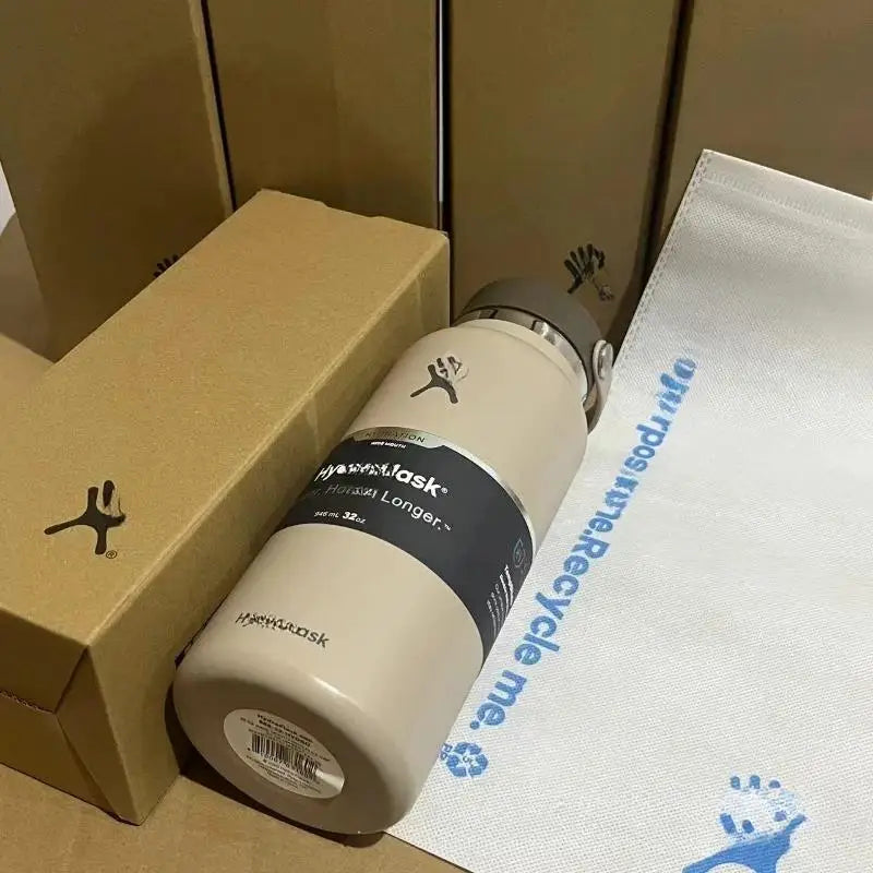 Hydro Flask Large Capacity Outdoor Water Bottle - Purple