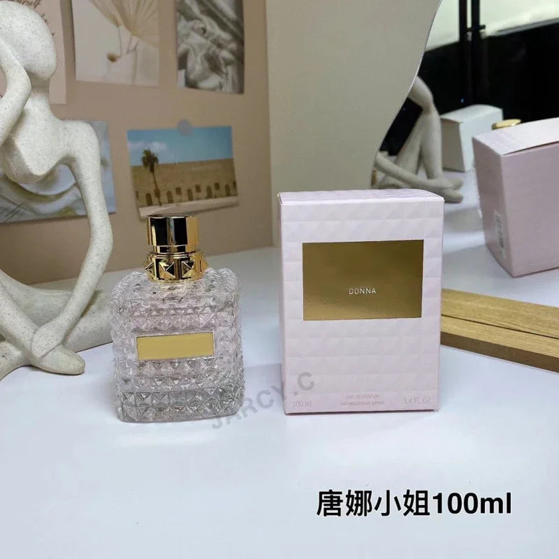 Born in Roma Intense Perfume for Unisex