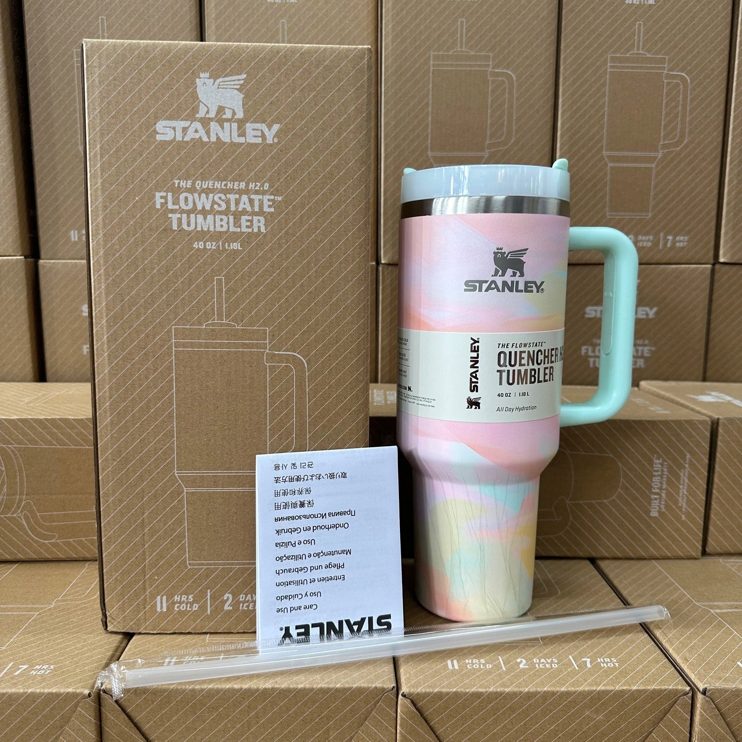 Stanley Quencher H2.0 Tumbler - Tie dye powder